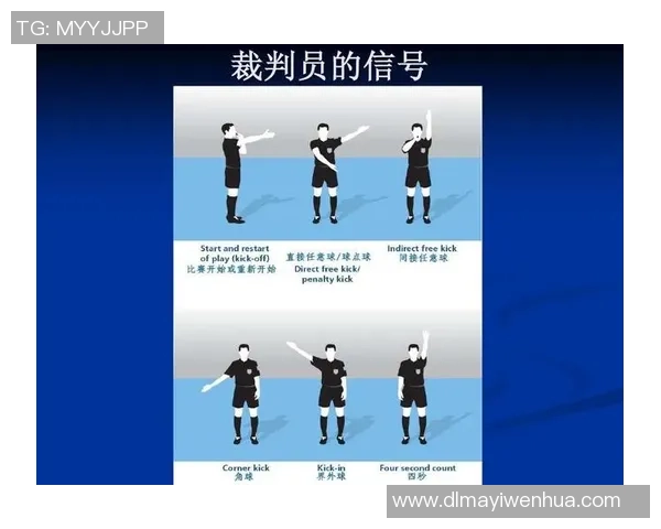 足球员袖口的设计与功能探讨如何提升运动表现与团队形象 足球员袖口的设计与功能探讨如何提升运动表现与团队形象