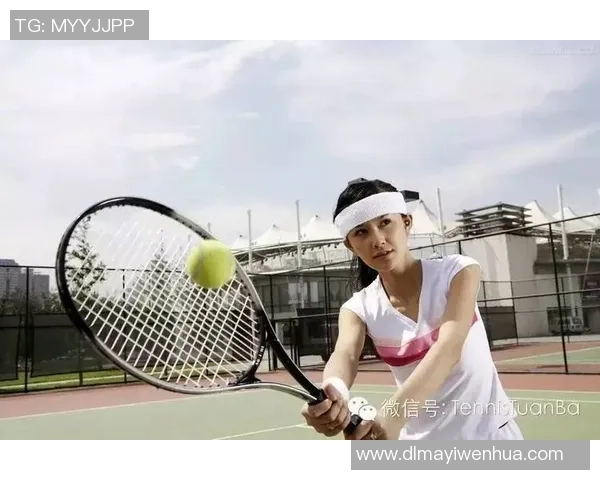 重庆网球队团队协作引发热议球员间默契与竞争的微妙平衡 重庆网球队团队协作引发热议球员间默契与竞争的微妙平衡